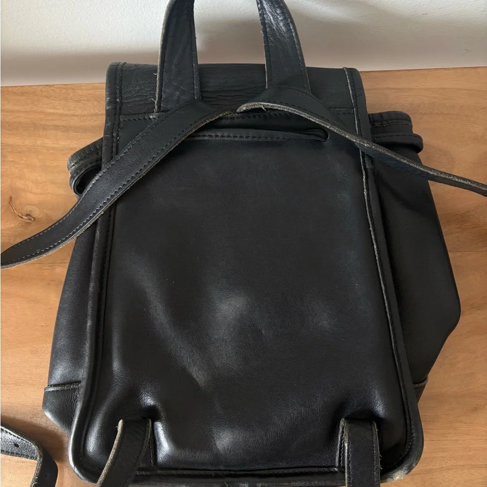 Coach Vintage Black Leather Mini Backpack Bag Turnlock Drawstring B0K-9960